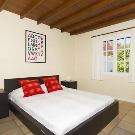 Miguel, 3 Bed With Private Pool Apartment