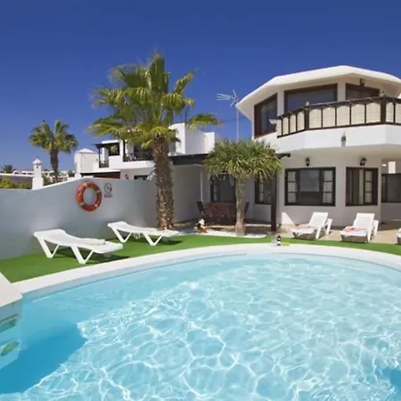 شقة Miguel, 3 Bed With Private Pool *
