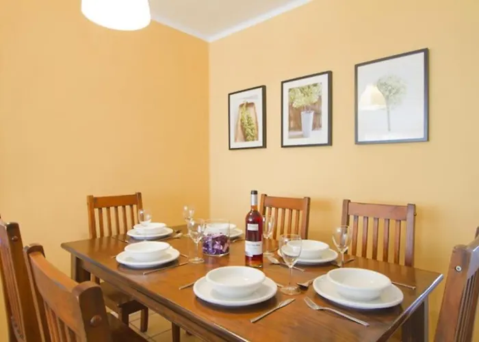 Miguel, 3 Bed With Private Pool *