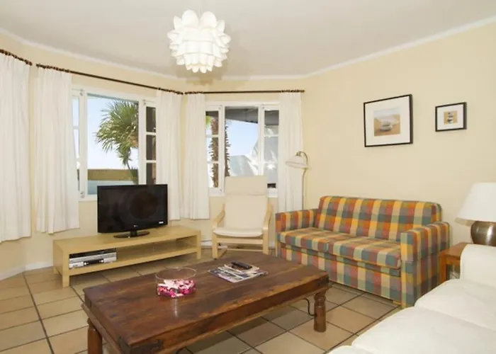 Apartment Miguel, 3 Bed With Private Pool Puerto del Carmen (Lanzarote)